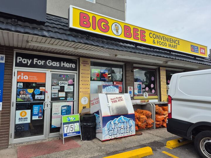 Image of Mobil/Big Bee Convenience & Food Mart