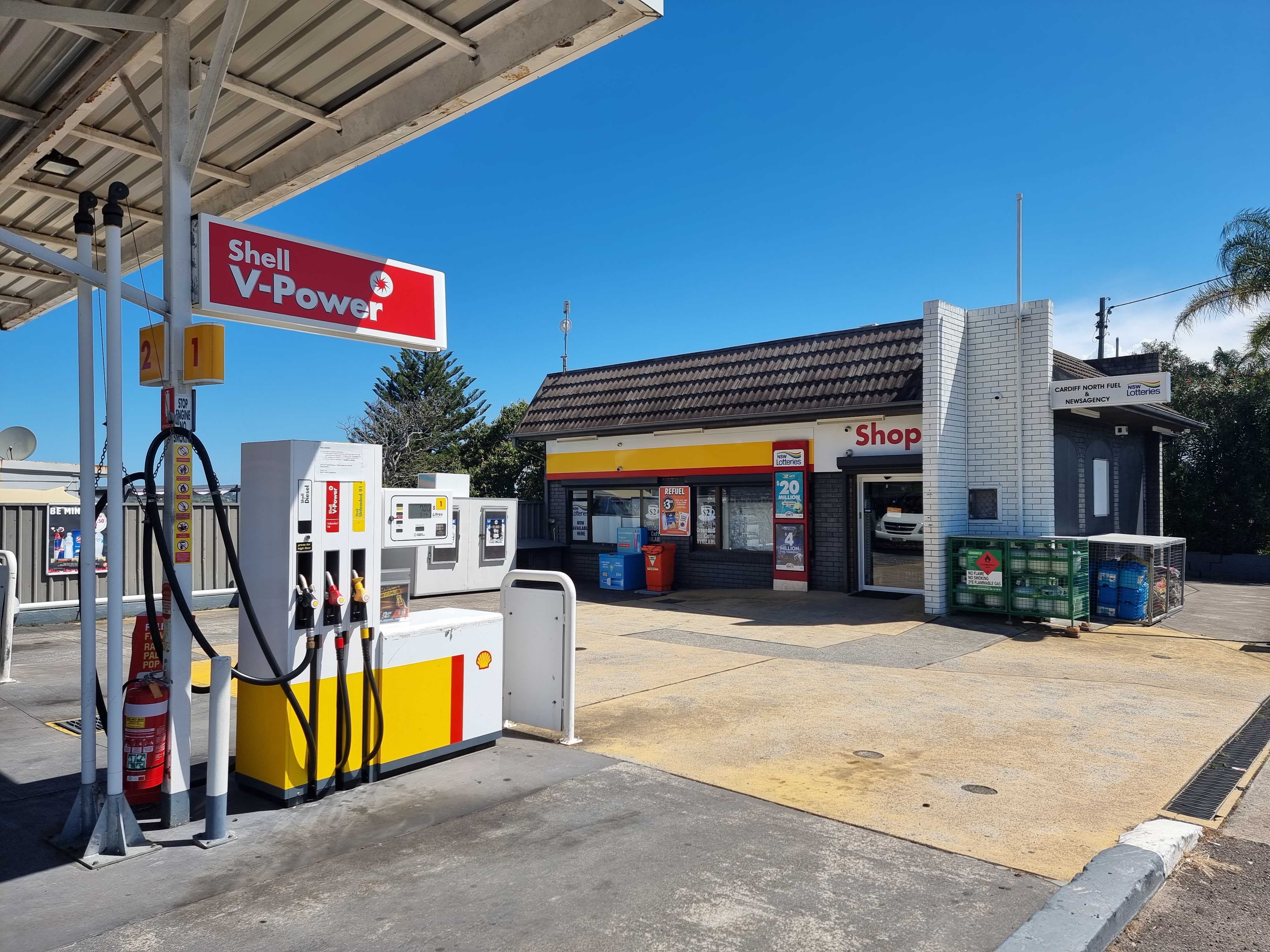 Image of Shell Main Rd