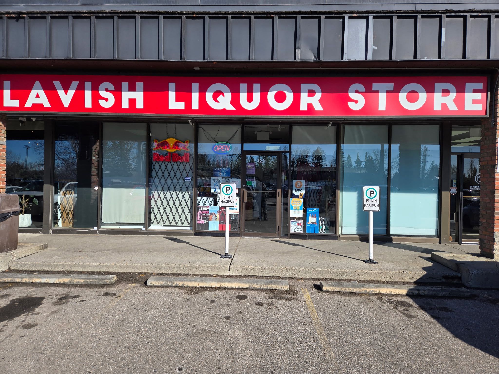 Image of Lavish Liquor Store