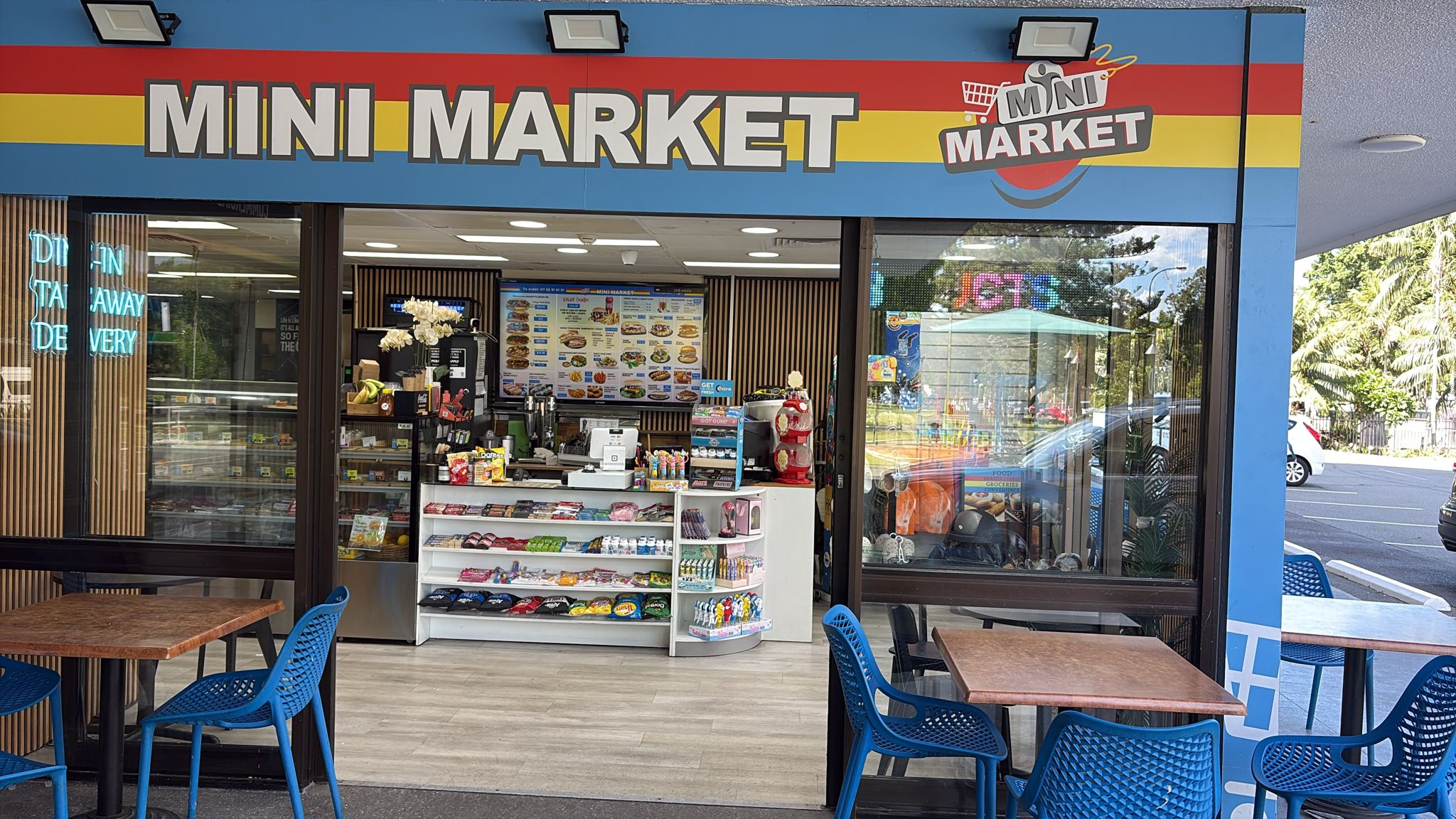 Image of Mini Market Paradise Waters