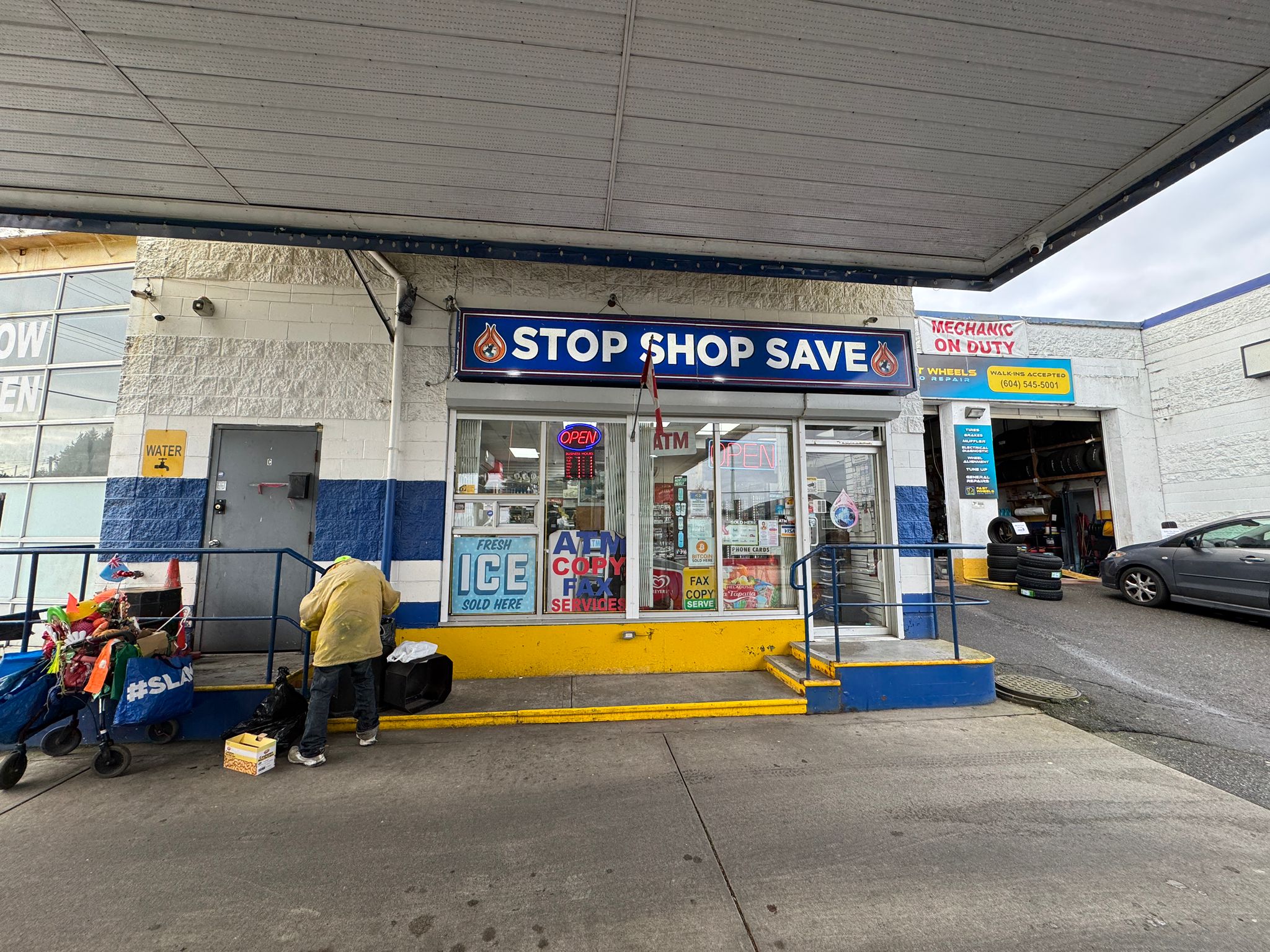 Image of Smart Gas & Auto Detailing