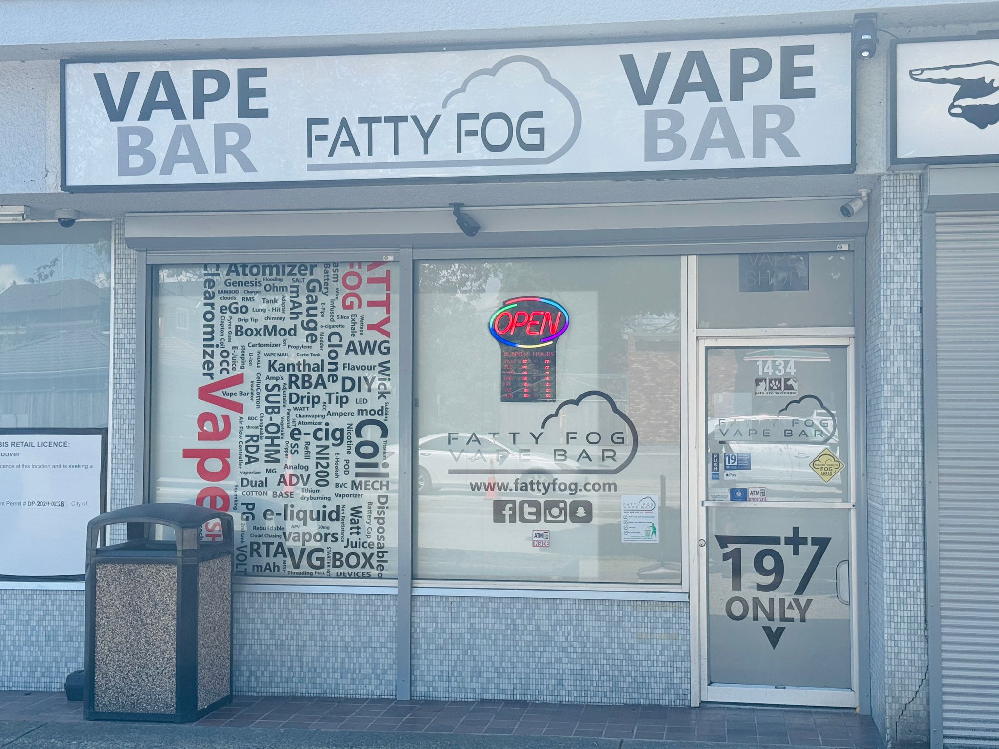 Image of Fatty Fog Vape Bar