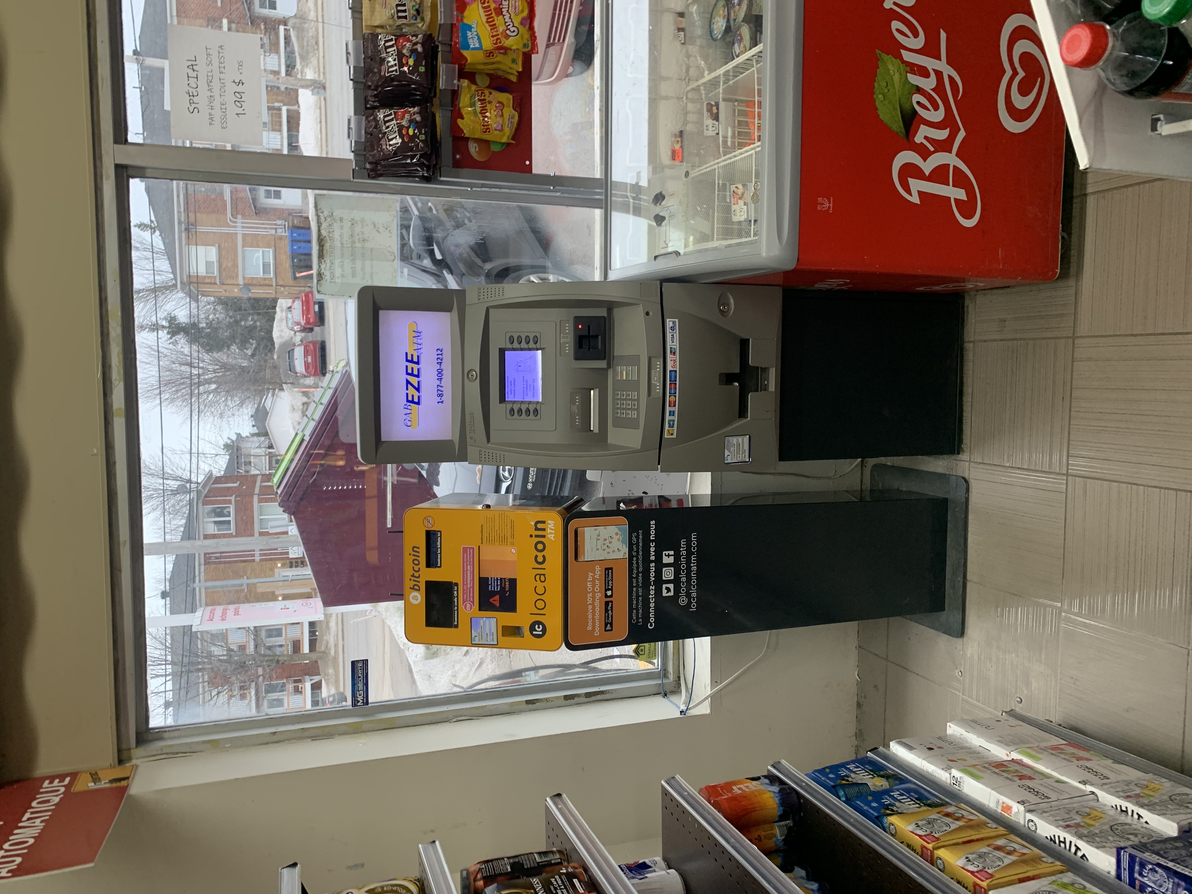 Image of Dépanneur (Esso)