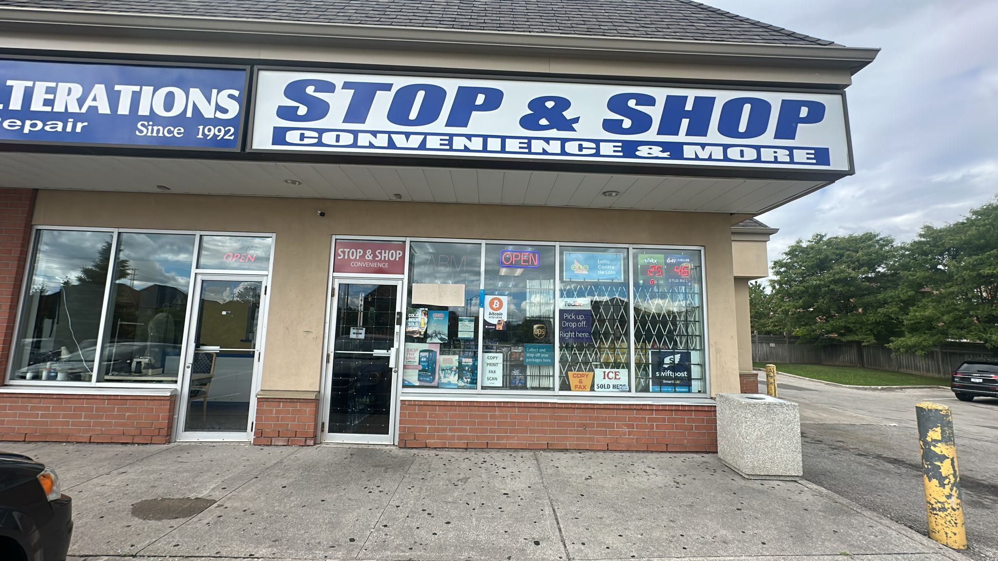 Image of STOP & SHOP