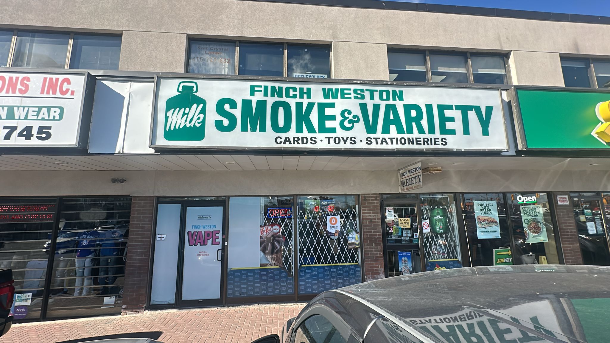 Image of Finch Weston Smoke & Variety