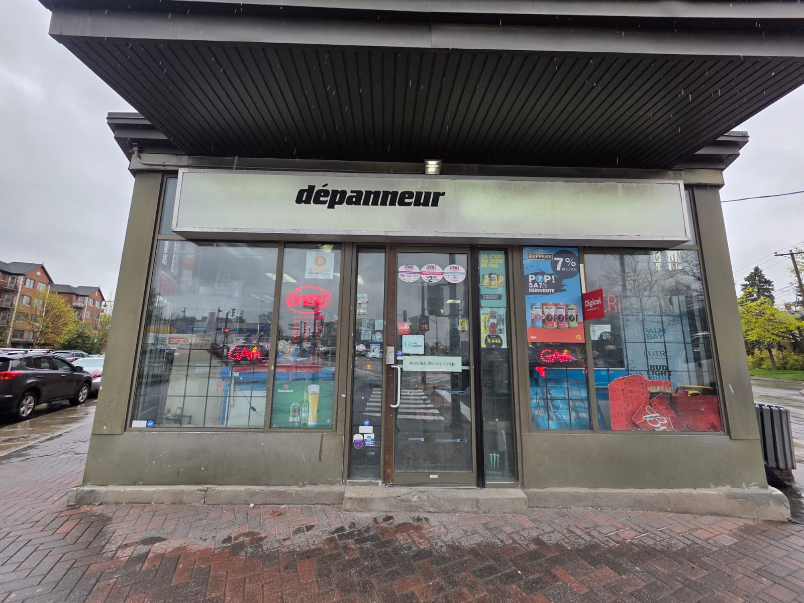 Image of Le 255 Graham Dépanneur