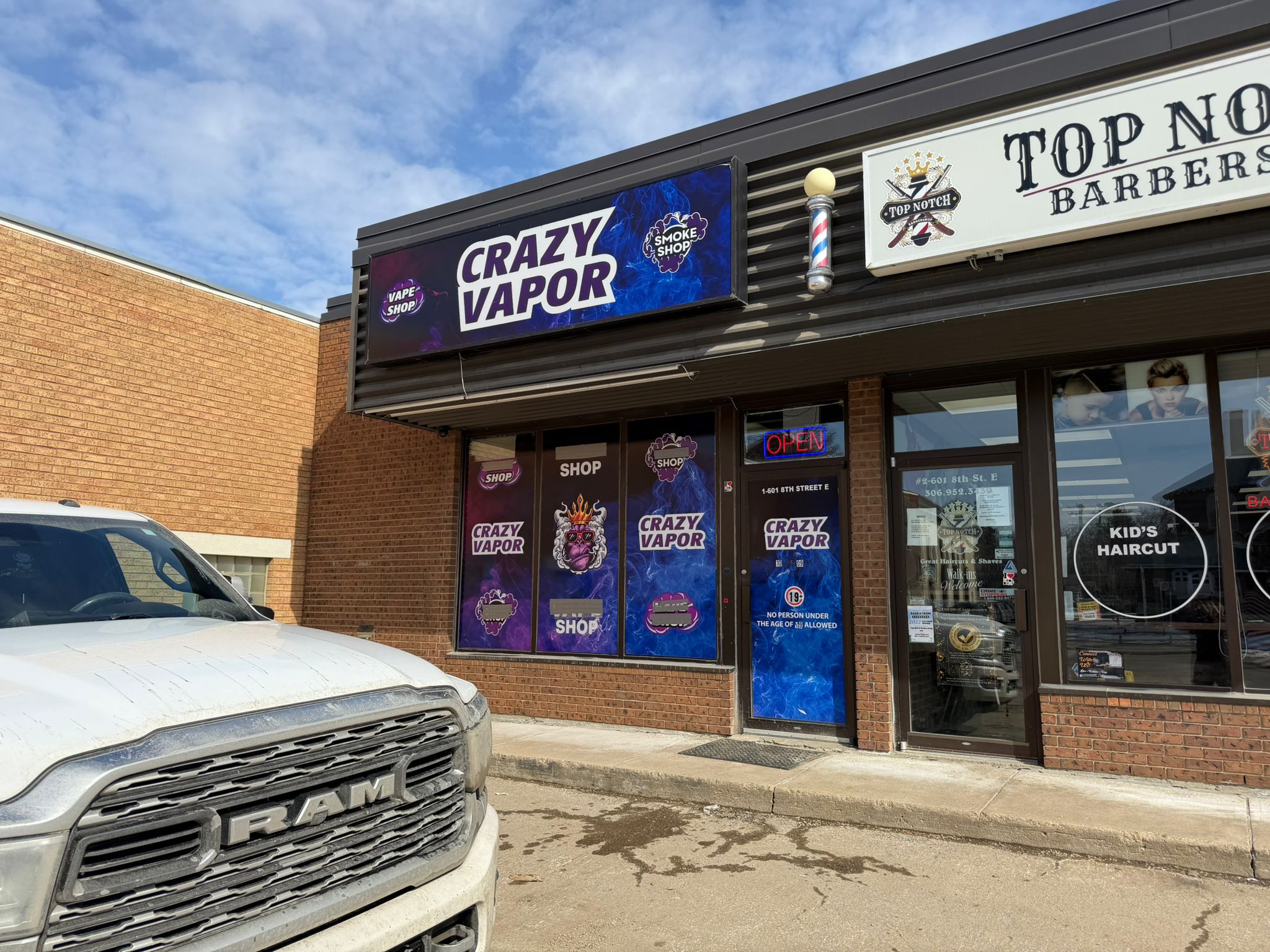 Image of Crazy vapor vape and smoke shop 