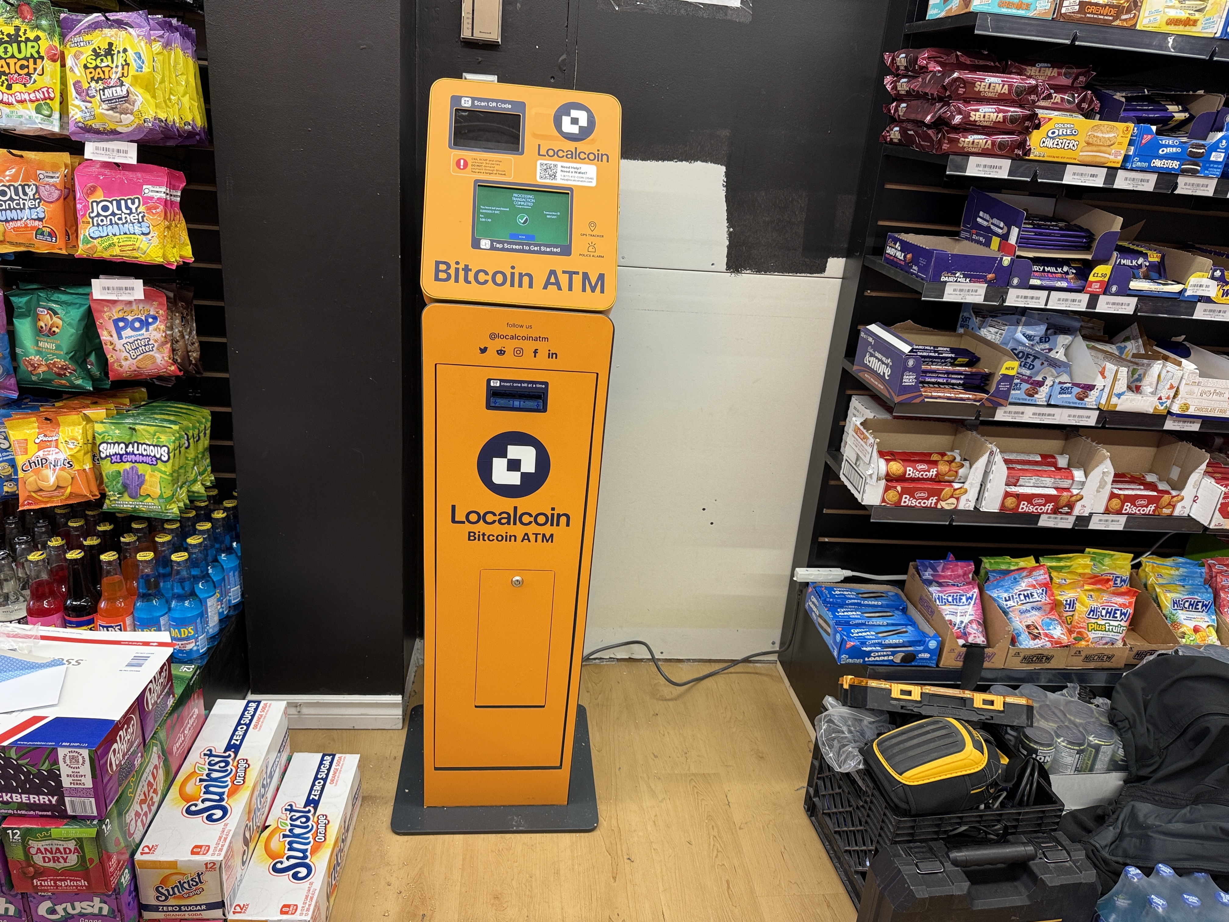 Image of HighMart Store