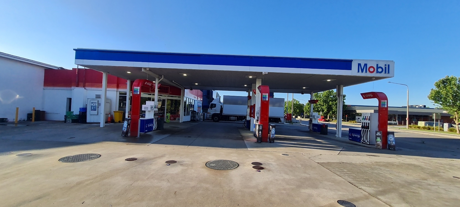 Image of Metco Albury