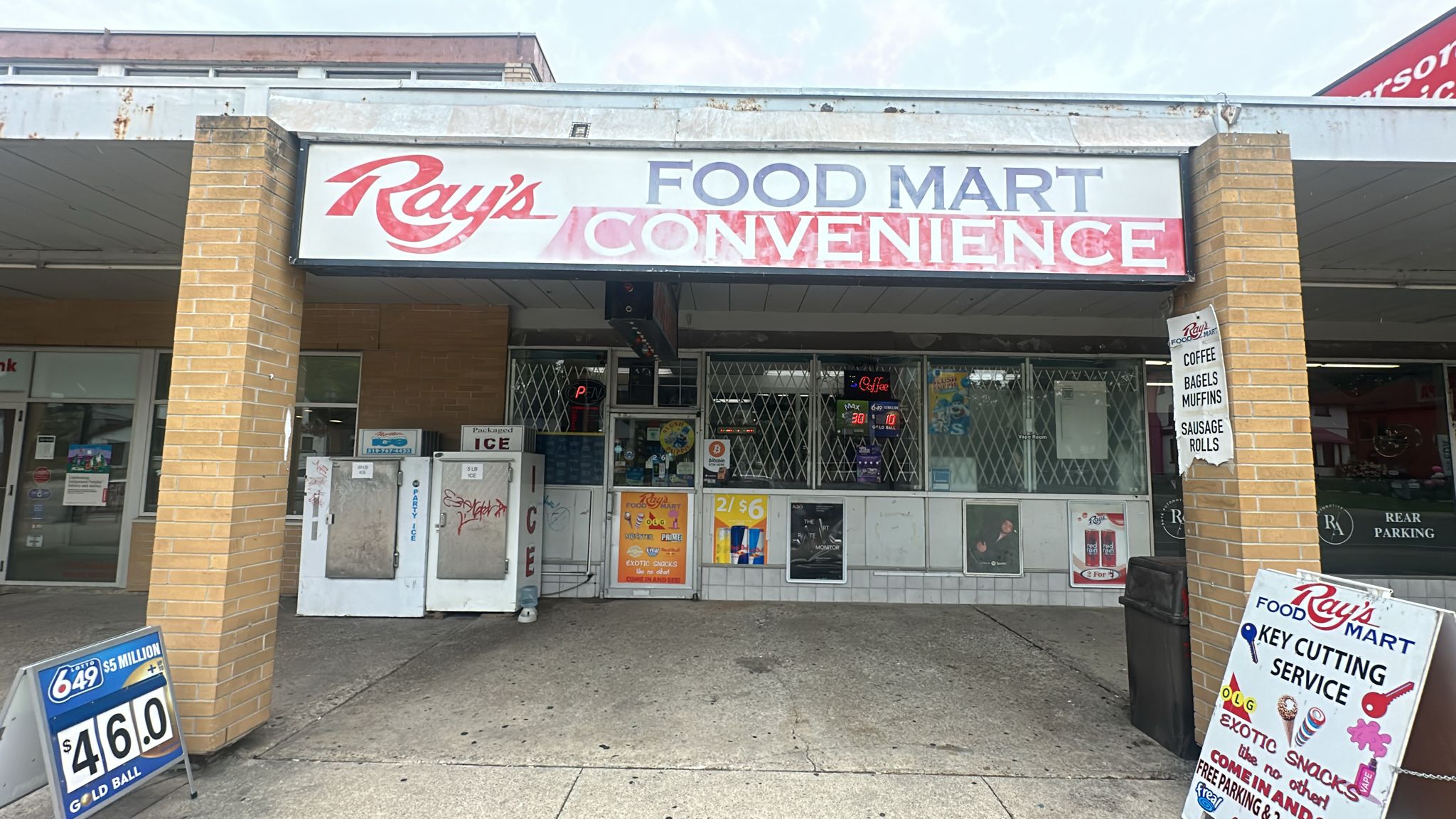 Image of Rays Food Mart Convenience