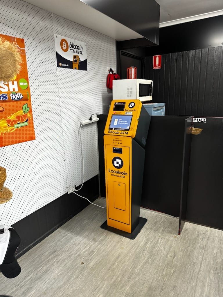 Image of Fuel and Shop Mobil Fuel Urangan