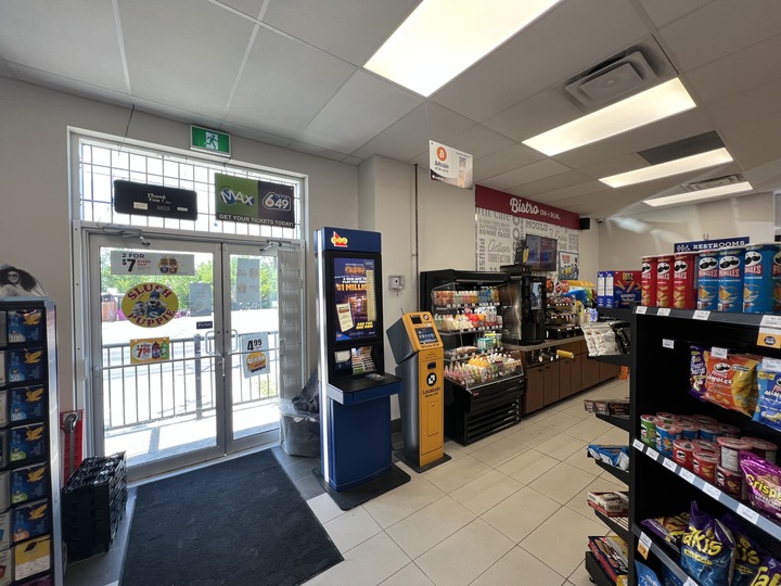 Image of On The Run - Ultramar 