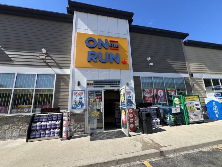 Image of On The Run - Ultramar 