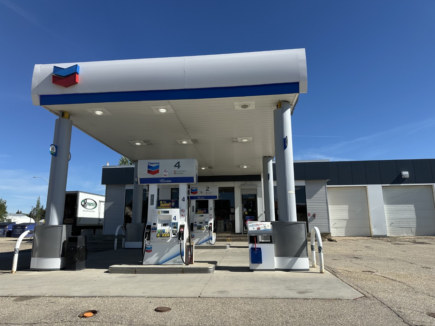 Image of Express 24 - Chevron Penhold