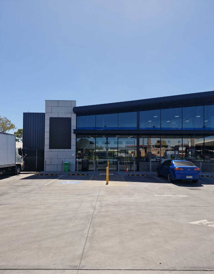 Image of Mobil Hillcrest