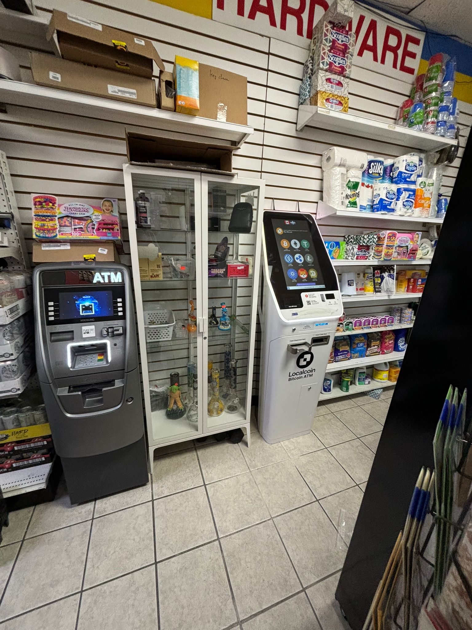 Image of Big Bee Convenience - Hamilton