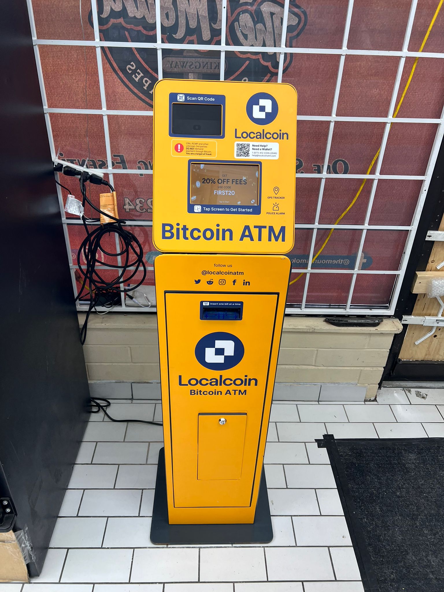 Image of The Mount Smoke & Vapes