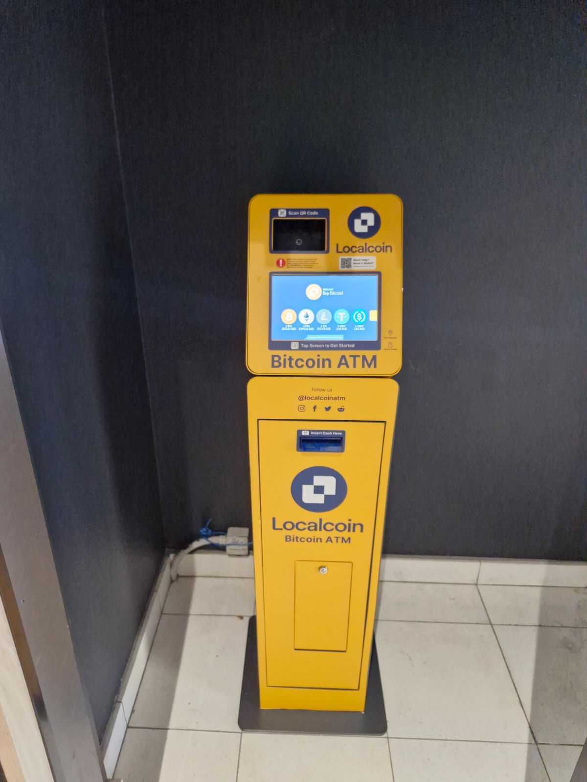 Image of Newton Village Shopping Centre