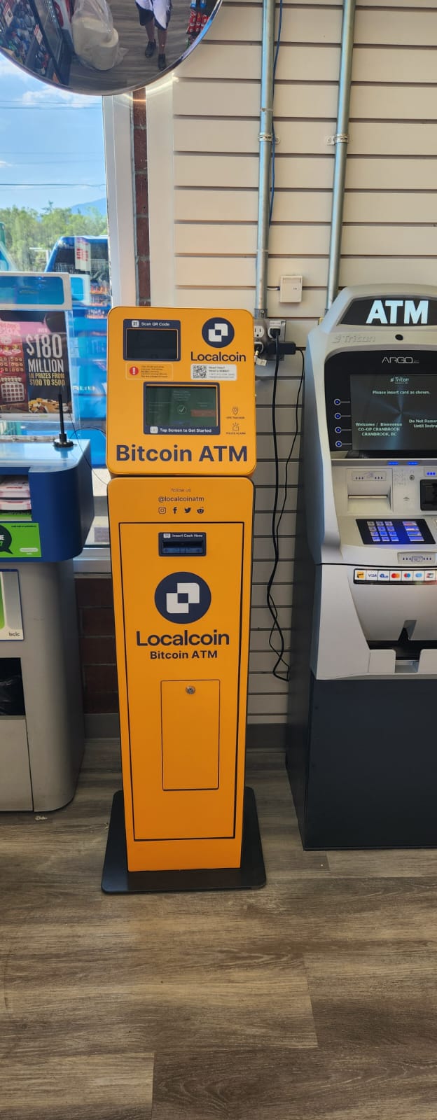 Bitcoin ATMs in Cranbrook St N & Victoria Ave N | Localcoin