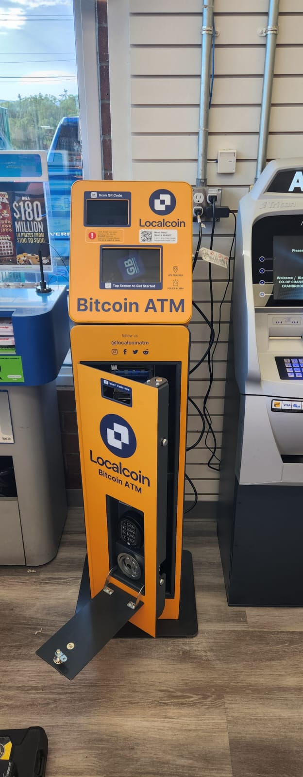 Bitcoin ATMs in Cranbrook St N & Victoria Ave N | Localcoin