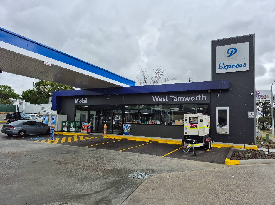 Image of Mobil Tamworth West