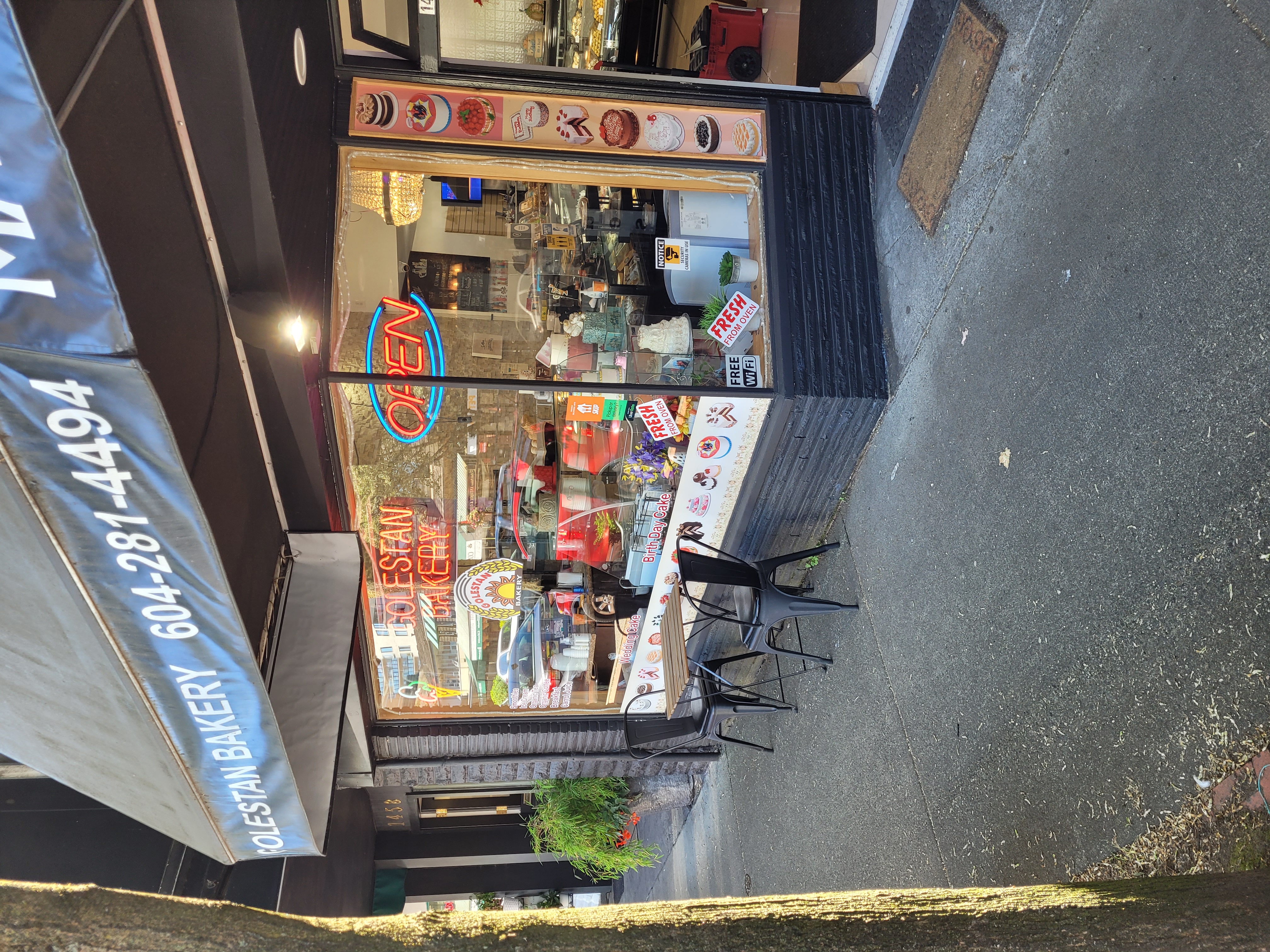 Image of Golestan Bakery