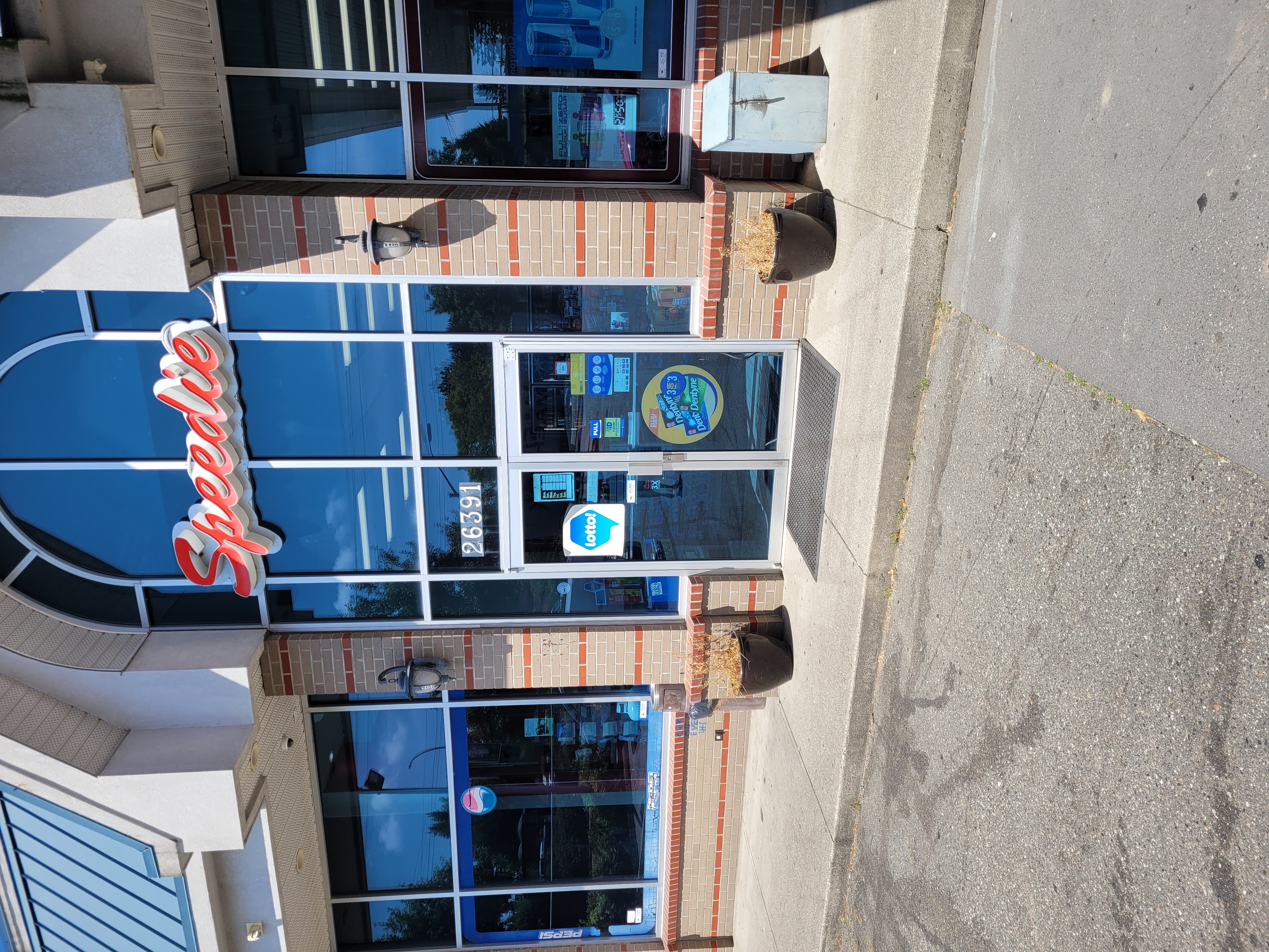 Image of Speedie Esso