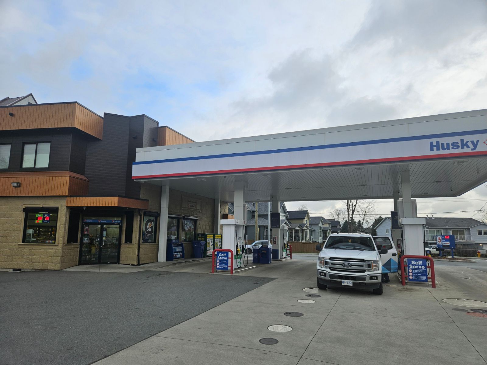 Image of Sardis Husky