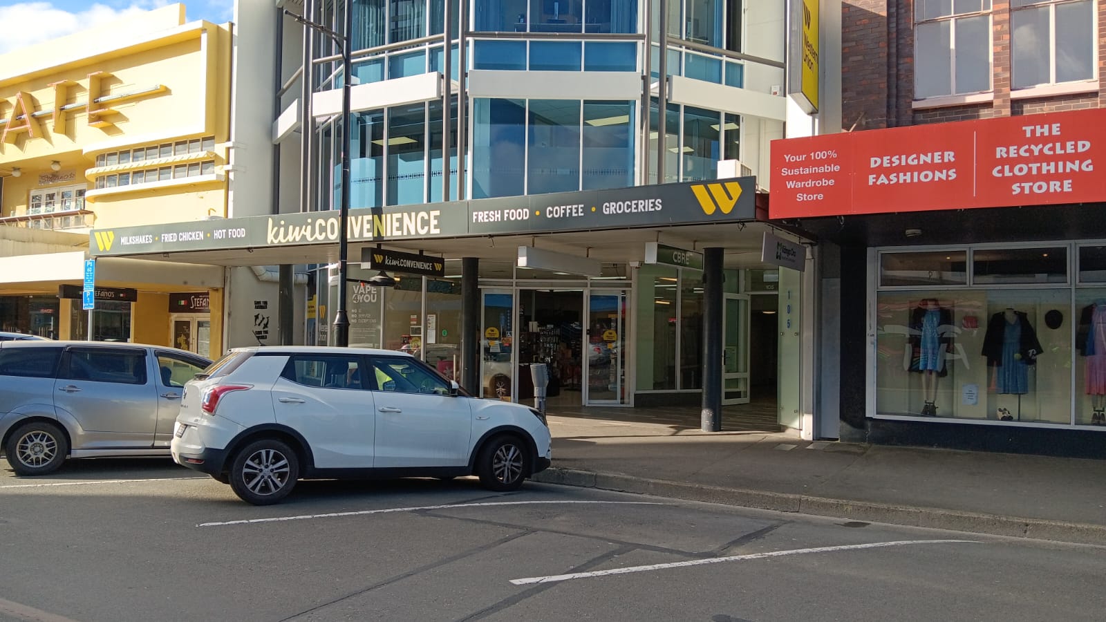 Image of Kiwi Convenience FoodStore And Vape shop