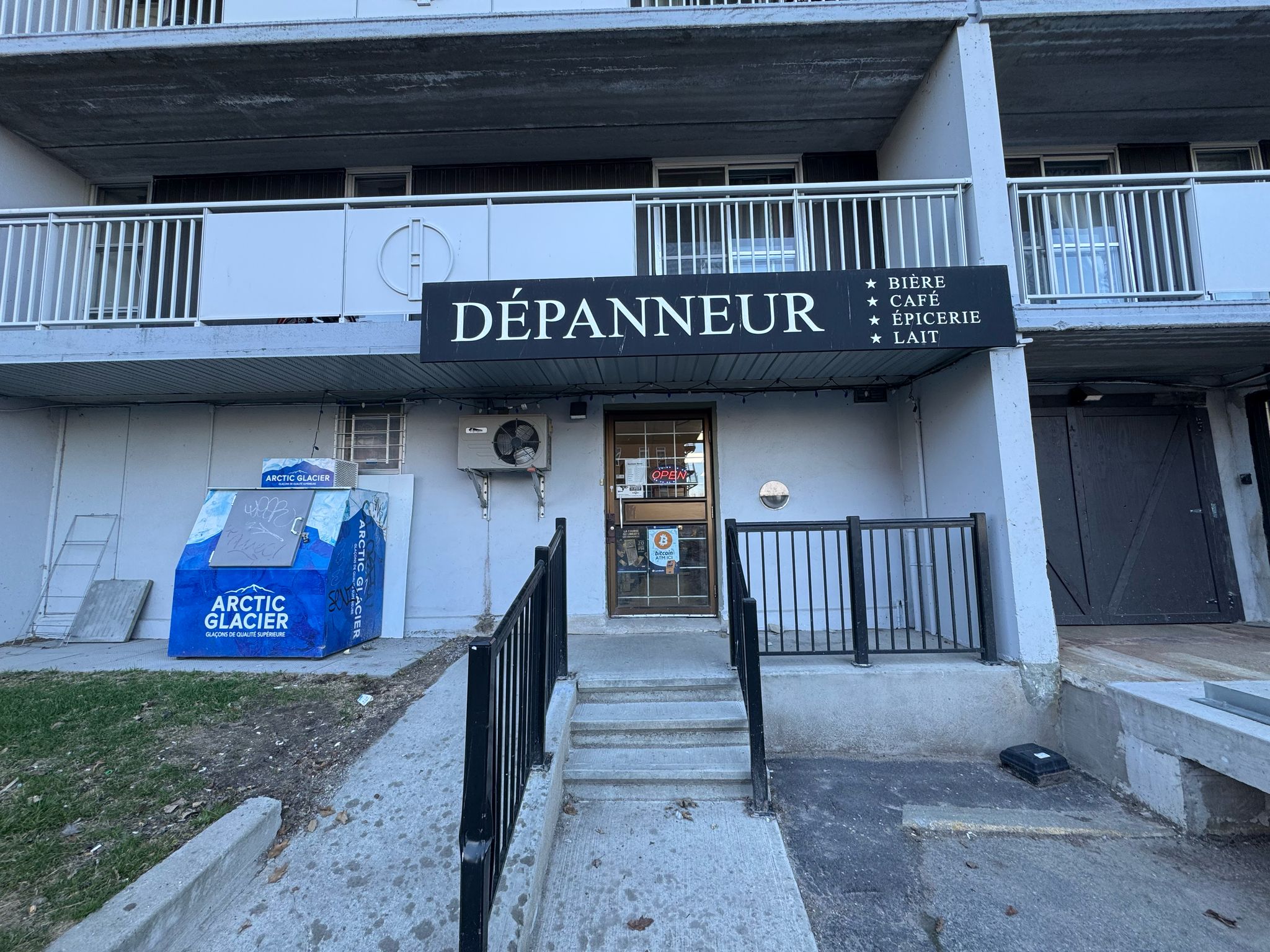 Image of Depanneur val Boisee