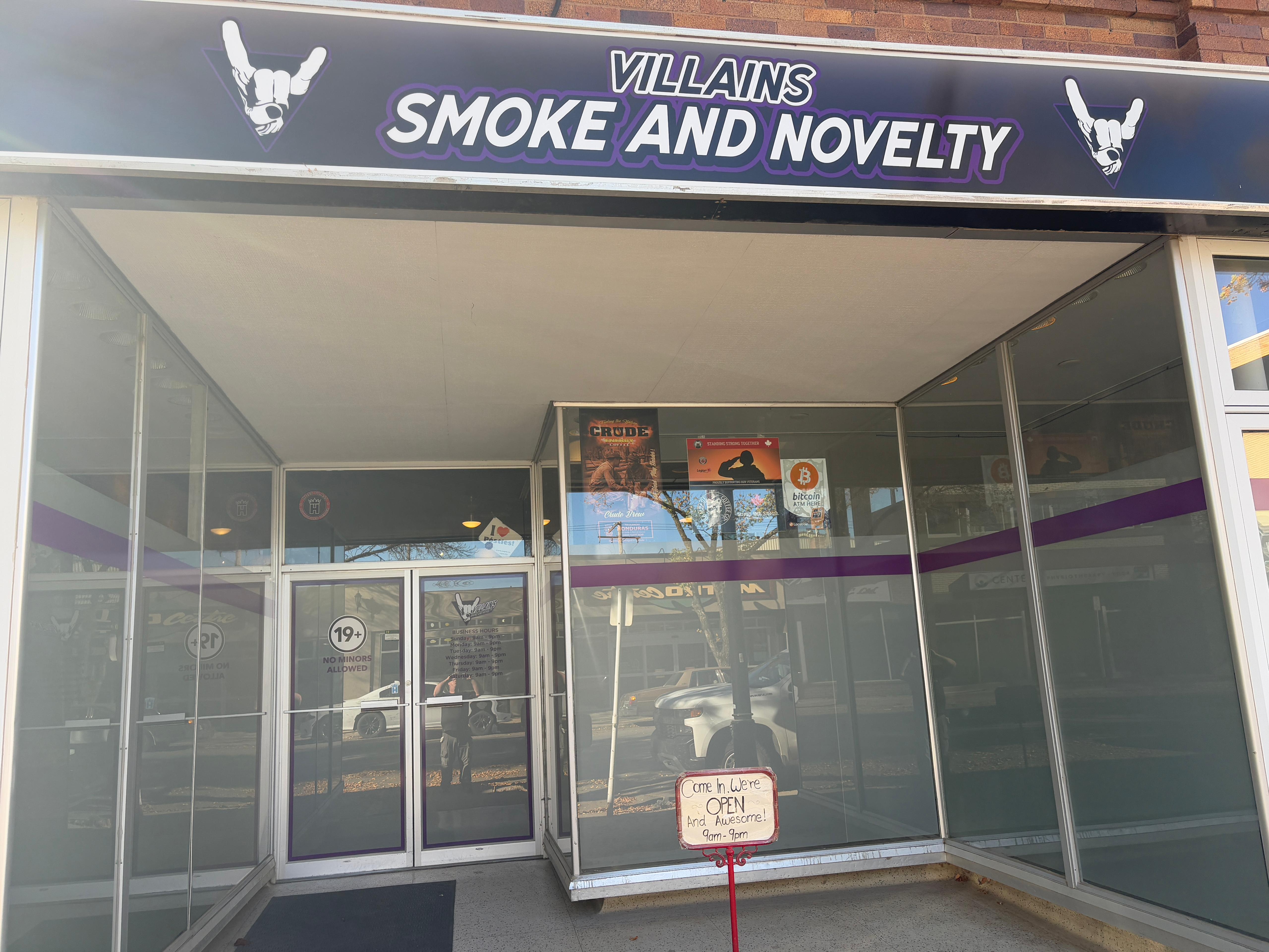 Image of Villains Smoke & Novelty