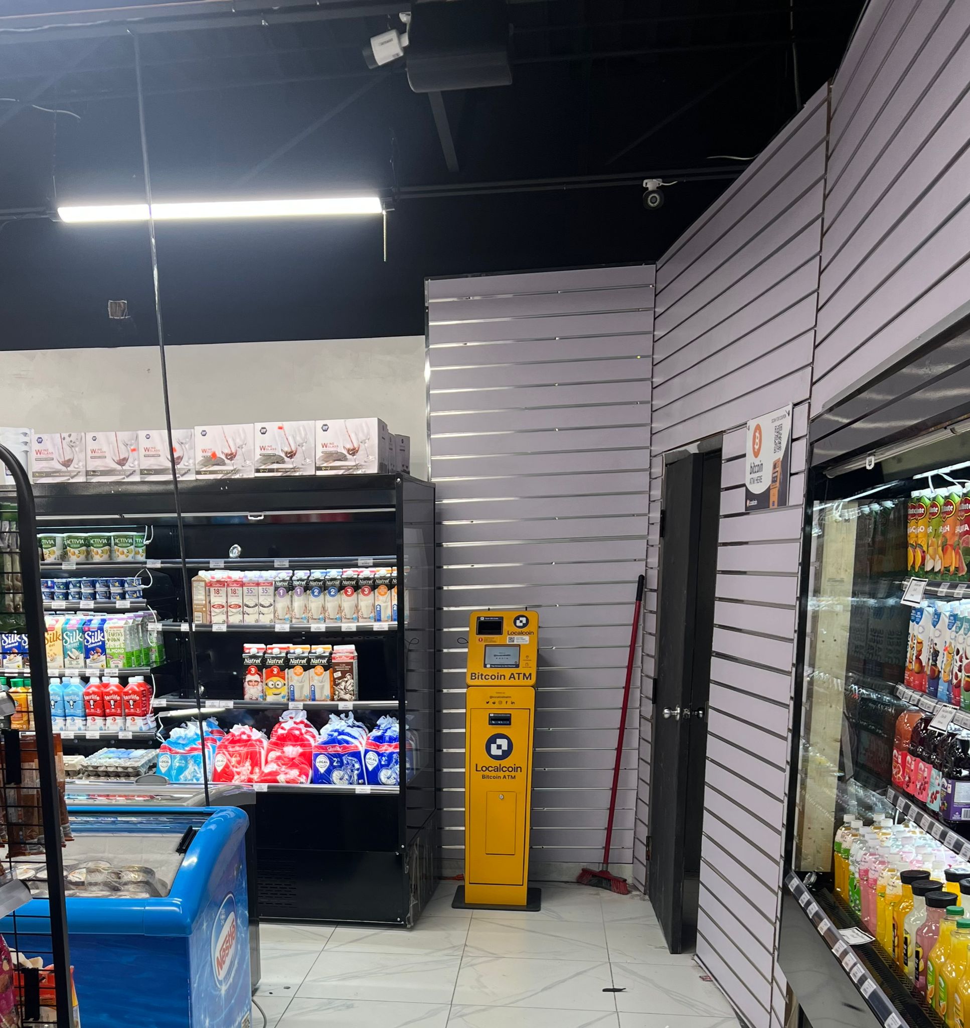 Image of Day & Night Market