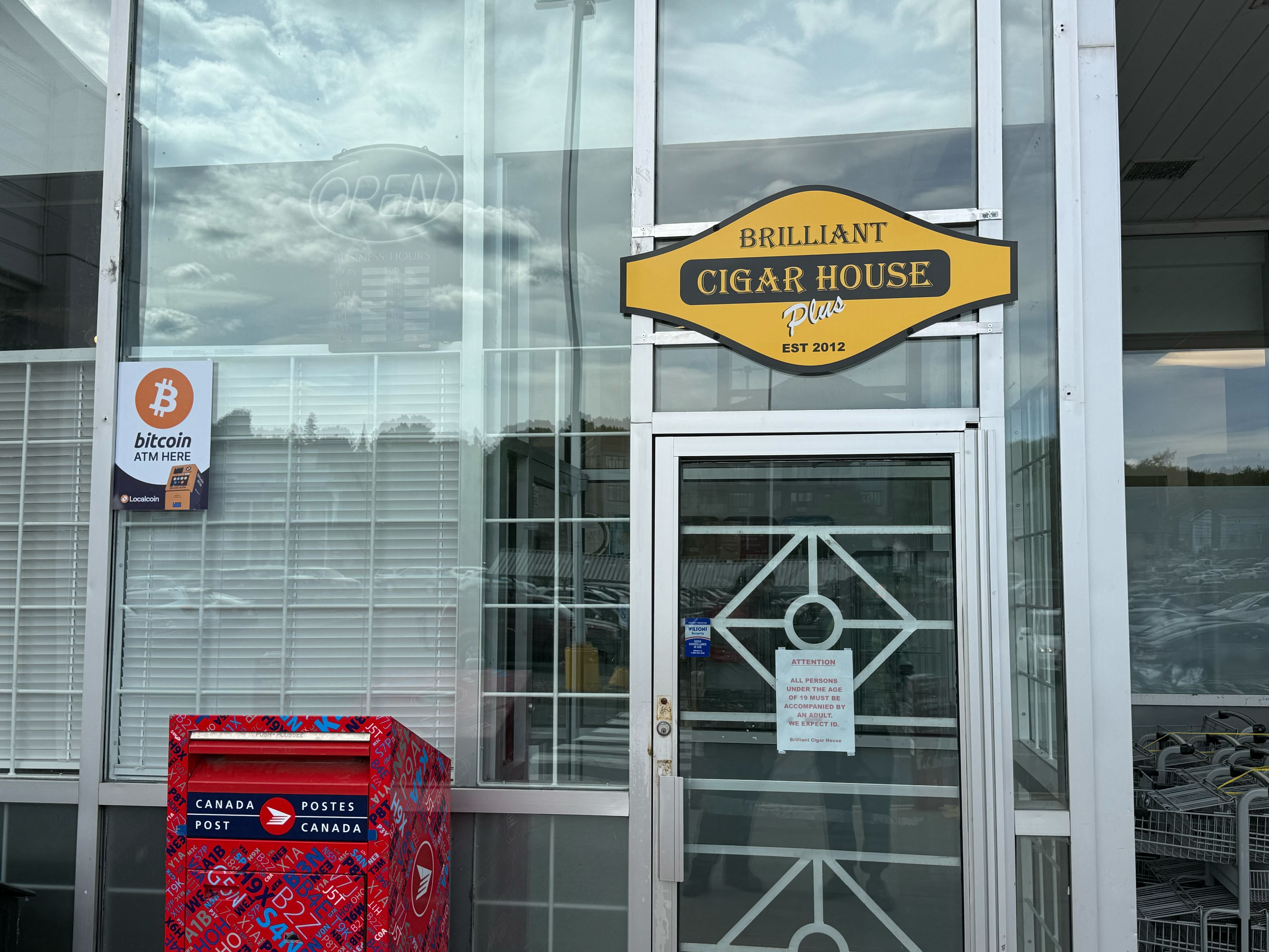Image of Brilliant Smoke Shop
