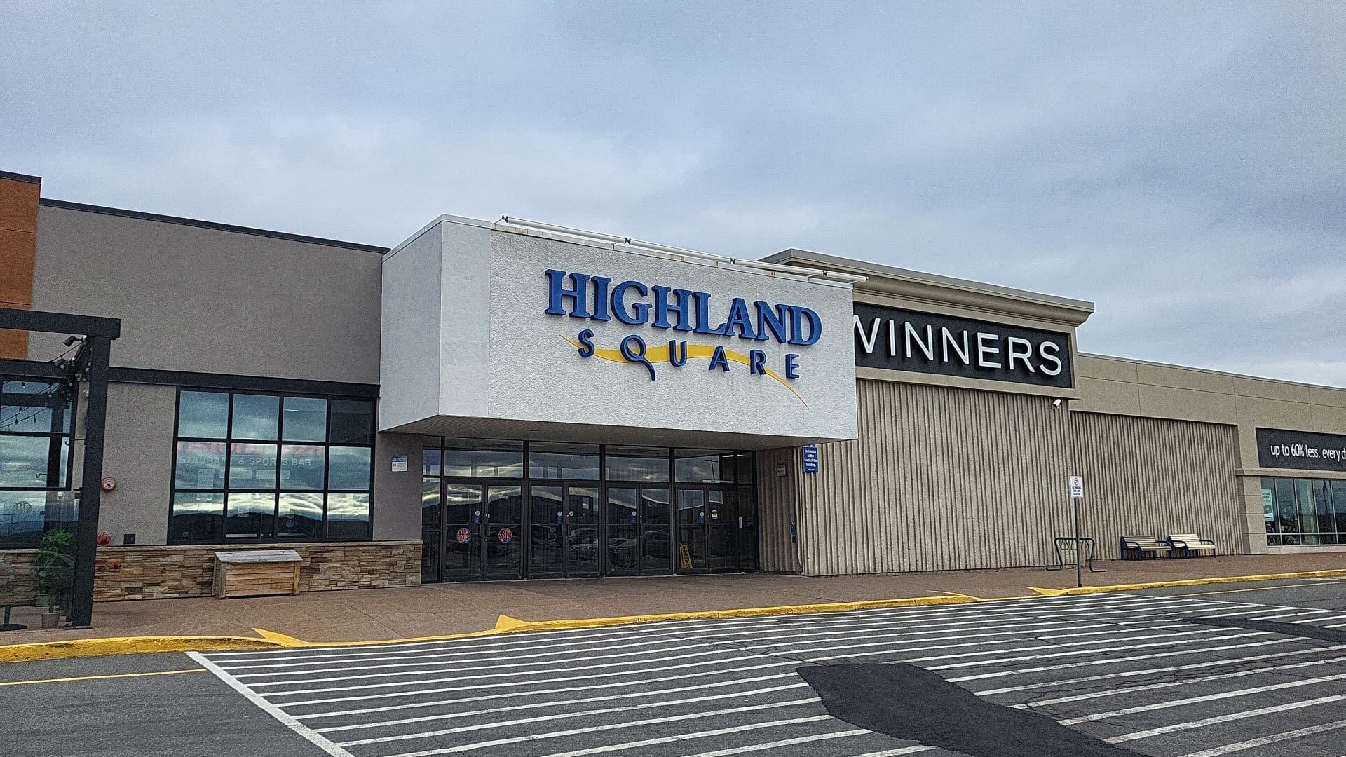 Image of Highland Square Mall
